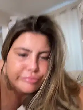 hiddensecretxx webcam