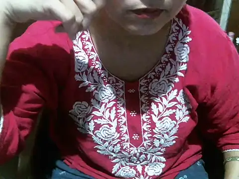 UrsMansi live cam on StripChat