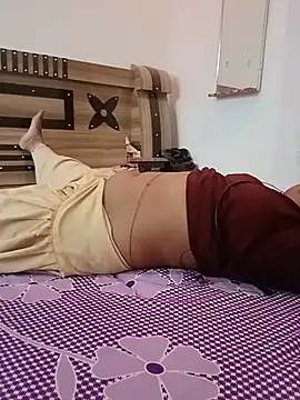 Menka_cut34 webcam