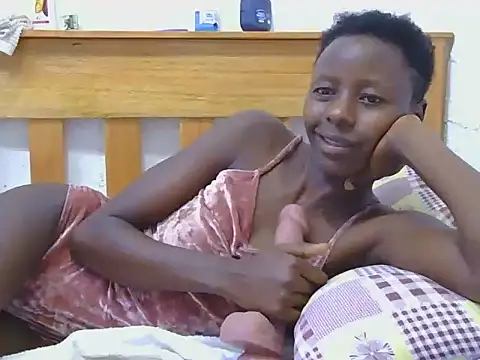 zuhura69 webcam