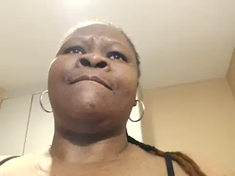 sweetnoziexx webcam