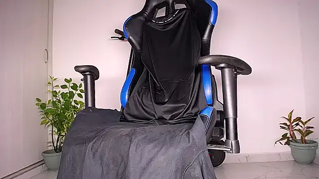 MAXJONES_2 webcam