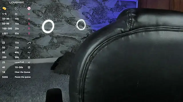 miss_alice_jones webcam