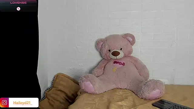 HaileyDuke webcam