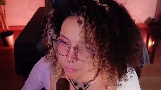 emmanakamura webcam