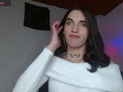 Scarlett_crastrawberry webcam