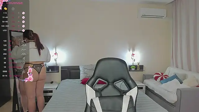 Fire_Emily_ webcam
