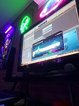 chronic_vibez webcam