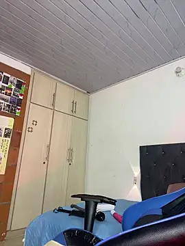 kaia-dark777 webcam