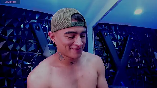 LiamDeeps webcam
