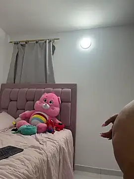 alesiacooper (F teen) - pussy wet