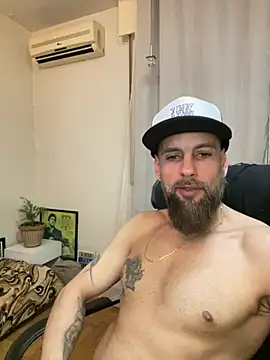dalecerbasi (Ask my age) - Comer a bunda d silicone e dar leitinho