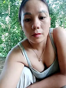 vanvan005 live cam on StripChat