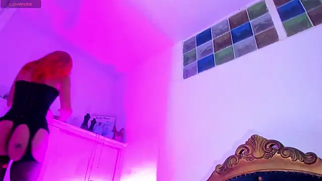 MaryJaneDove webcam