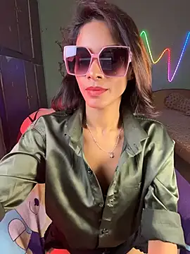 Ivy_the_goddess webcam