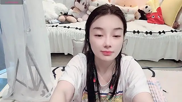 AKiKi711 webcam