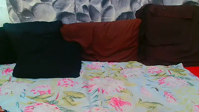 AfricanBigAssxx98 webcam
