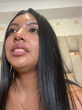 nicole_fisherr webcam