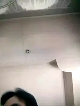 HOT-ASIANBABYBOY webcam