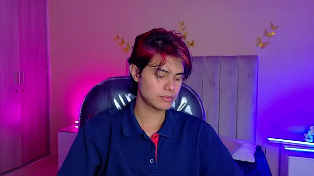 Derek_Sinn webcam