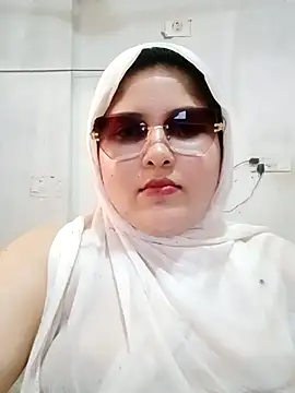 nusrat-n (F young) - Full nude