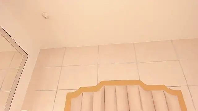 tahliamoreau (F young) - Make me squirt so bad💦