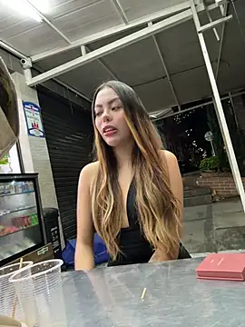 lindaandtony