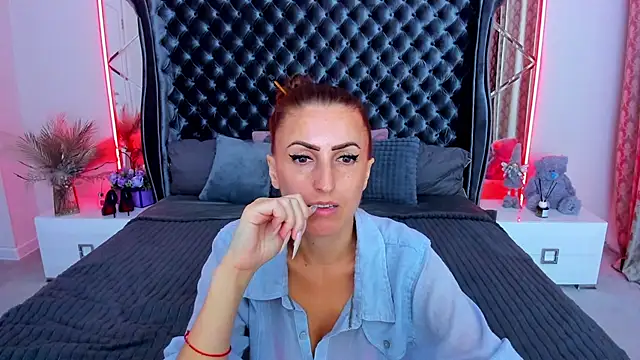 rebecca_diamond (F milf) - for happy eyes)))