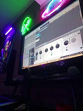 chronic_vibez webcam