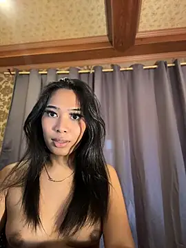 hugecock_tamira webcam