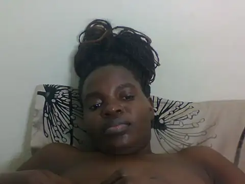PrettyEve webcam