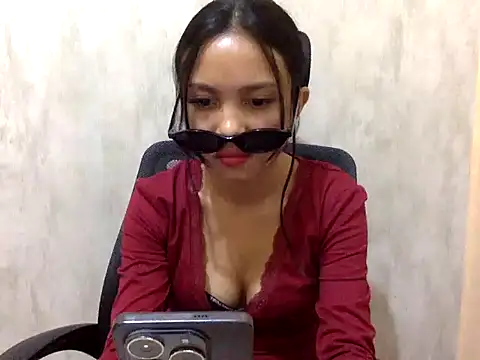 Urasianfantasy19 live sex cam