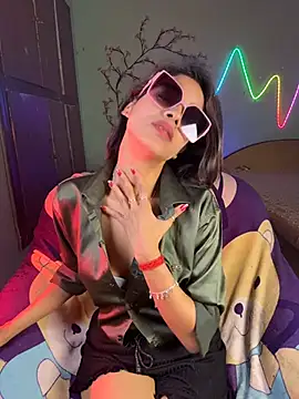 Ivy_the_goddess webcam