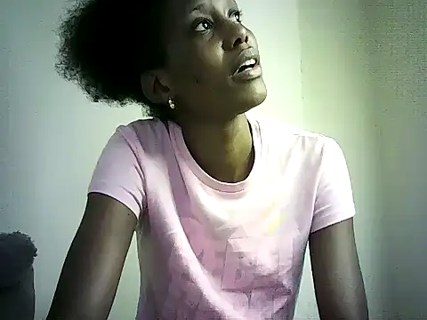 DelteAfriq live cam on StripChat