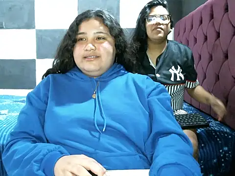 Valery-Khloe live sex cam
