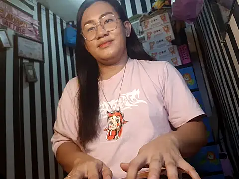behappy4me live cam on StripChat