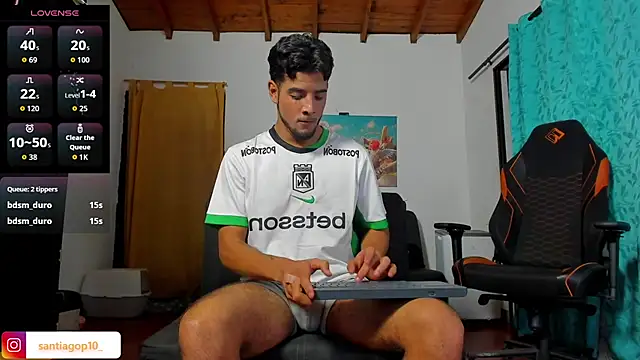 Alexx_Lord live cam on Stripchat