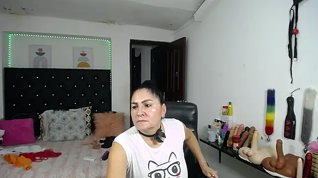 mature_bigboobs10