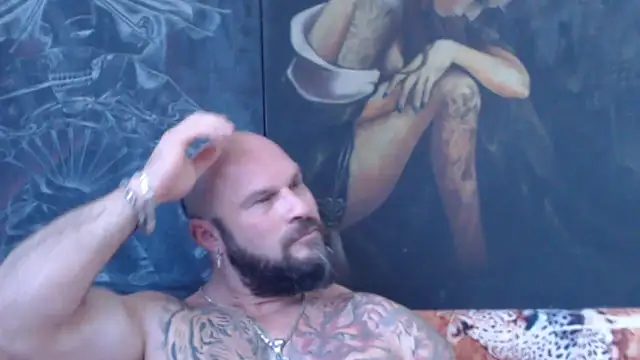 viking_30 live cam on StripChat