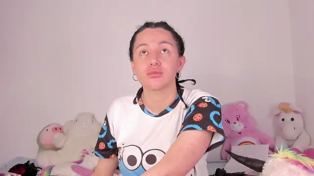 Yuna_Hot webcam