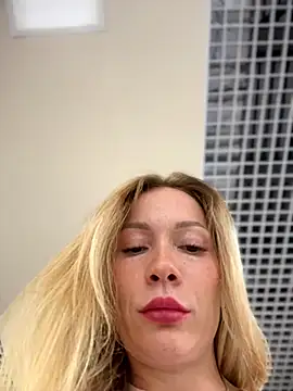 LavenderHot webcam