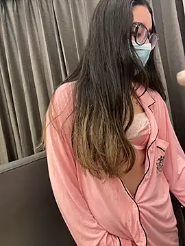 jAsMinE678 webcam
