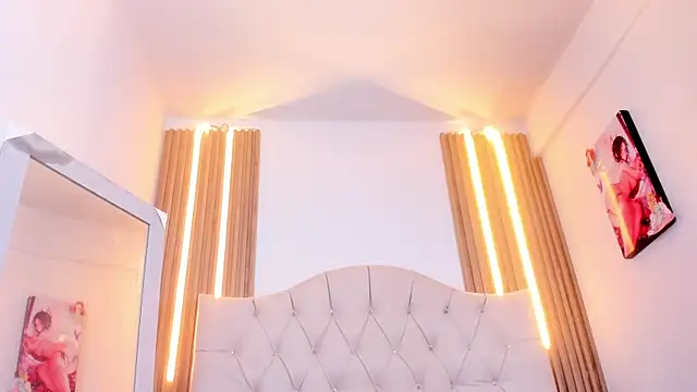 Alexa_Bravva webcam