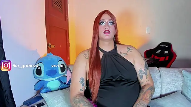 Sweetveronik_44 webcam