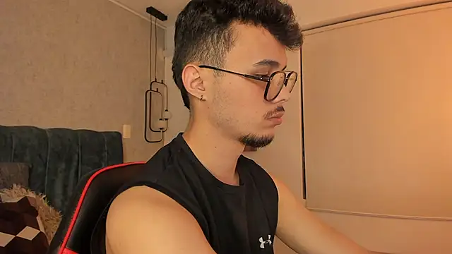 Alhan_Twink webcam