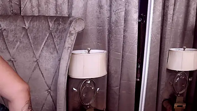 bustygizelle (F milf) - naked show play my pussy