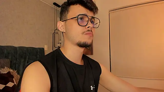 Alhan_Twink webcam