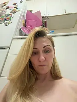 Secret_Ladyx webcam