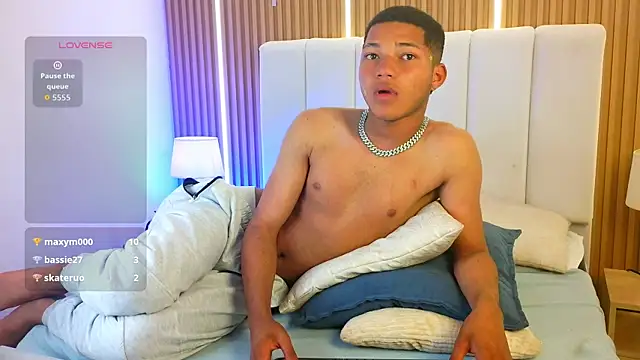 Kelvin_Josue live sex cam