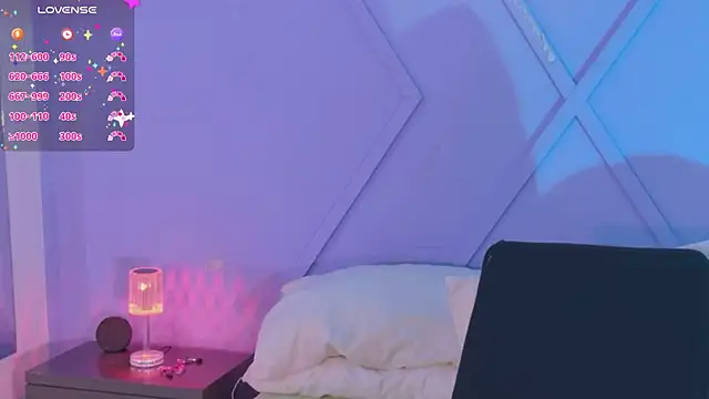 emmajohnss webcam